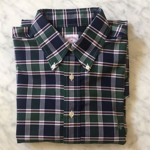 BB Non-Iron Sport Shirt (Size M)